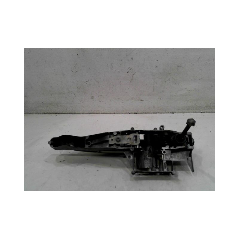 POIGNEE EXTERIEURE PORTE AVANT GAUCHE PEUGEOT 207