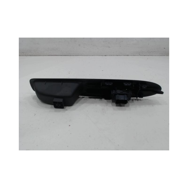 COMMANDE LEVE-GLACE PORTE AVD CITROEN DS3