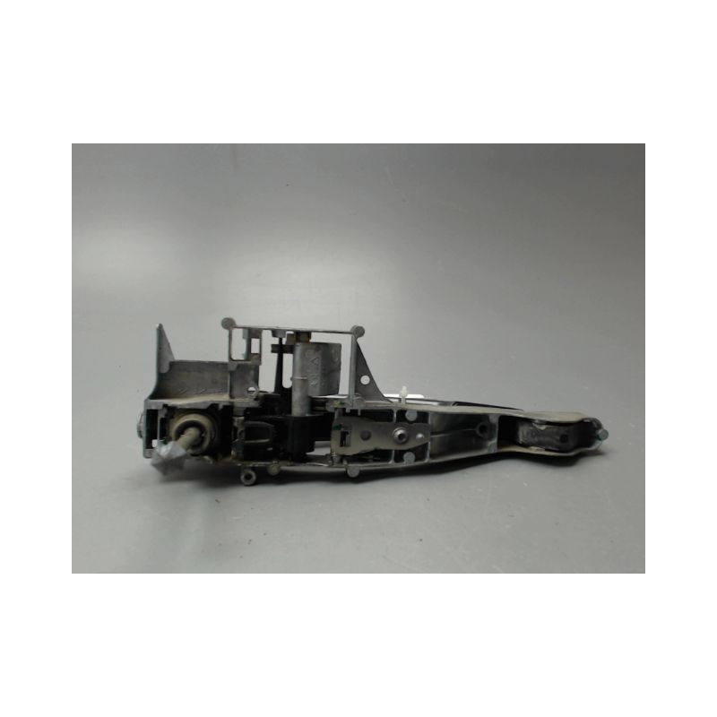 POIGNEE EXTERIEURE PORTE AVANT GAUCHE PEUGEOT 207 2006-2013