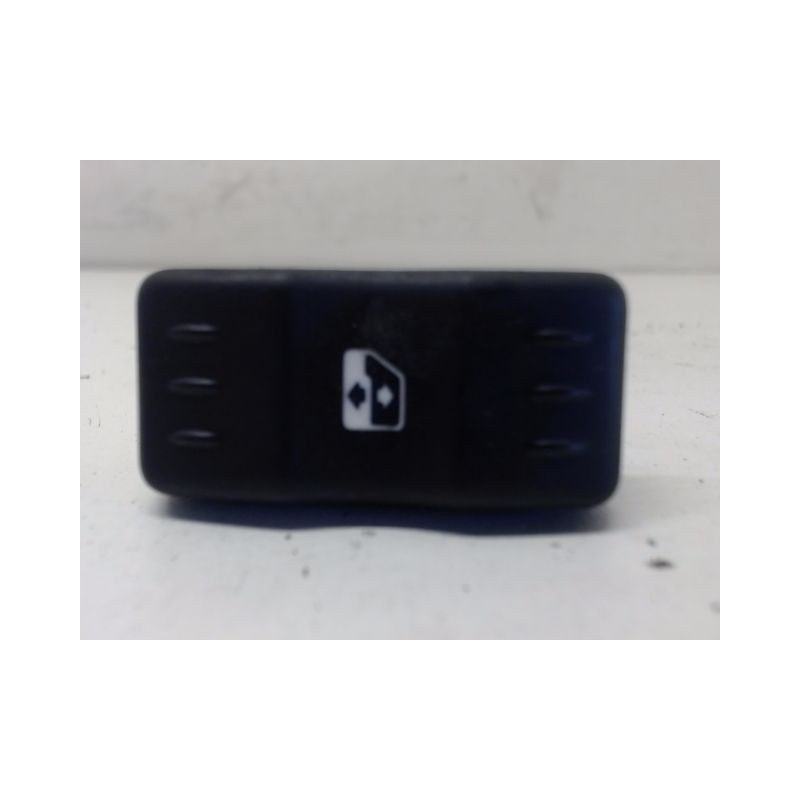 COMMANDE LEVE-GLACE PORTE AVG DACIA LOGAN