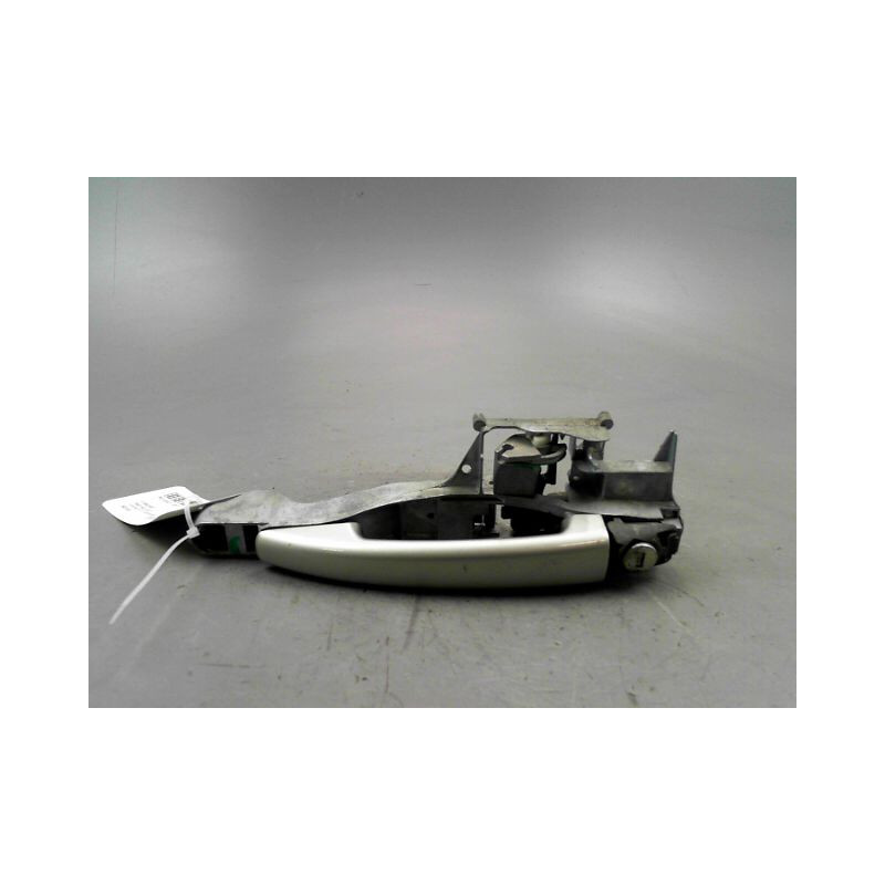 POIGNEE EXTERIEURE PORTE AVANT GAUCHE PEUGEOT 207 2006-2013