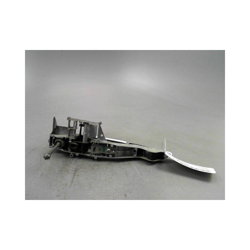 POIGNEE EXTERIEURE PORTE AVANT GAUCHE PEUGEOT 207 2006-2013