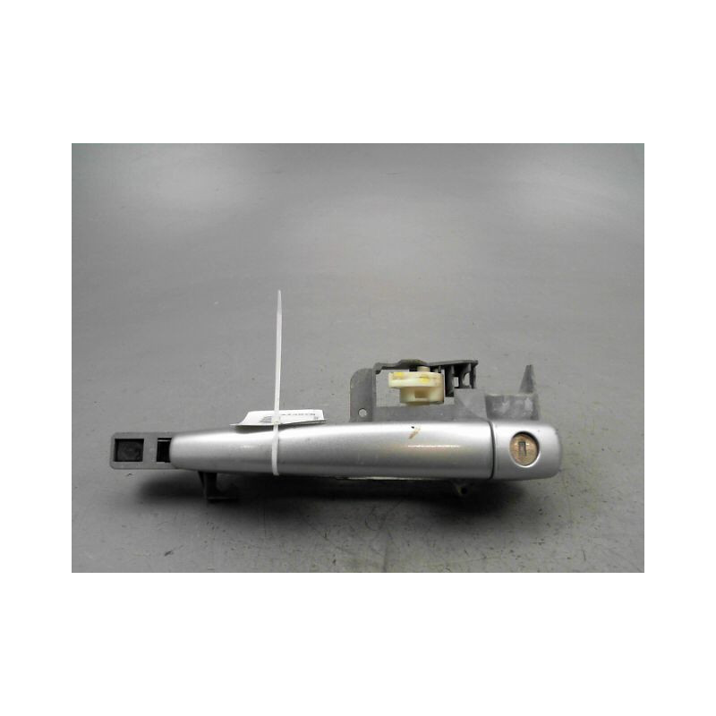 POIGNEE EXTERIEURE PORTE AVANT GAUCHE PEUGEOT 407 BERL. Phase 1 2004-2008