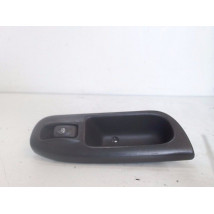 COMMANDE LEVE-GLACE PORTE AVD RENAULT MEGANE