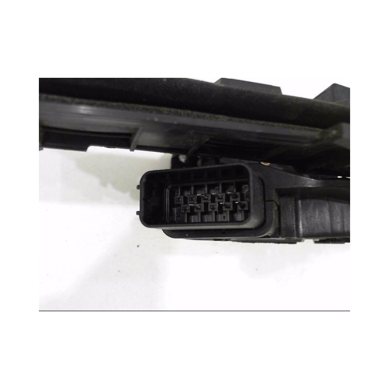 SYSTEME CONDAMNATION ARRIERE DROIT FORD FOCUS