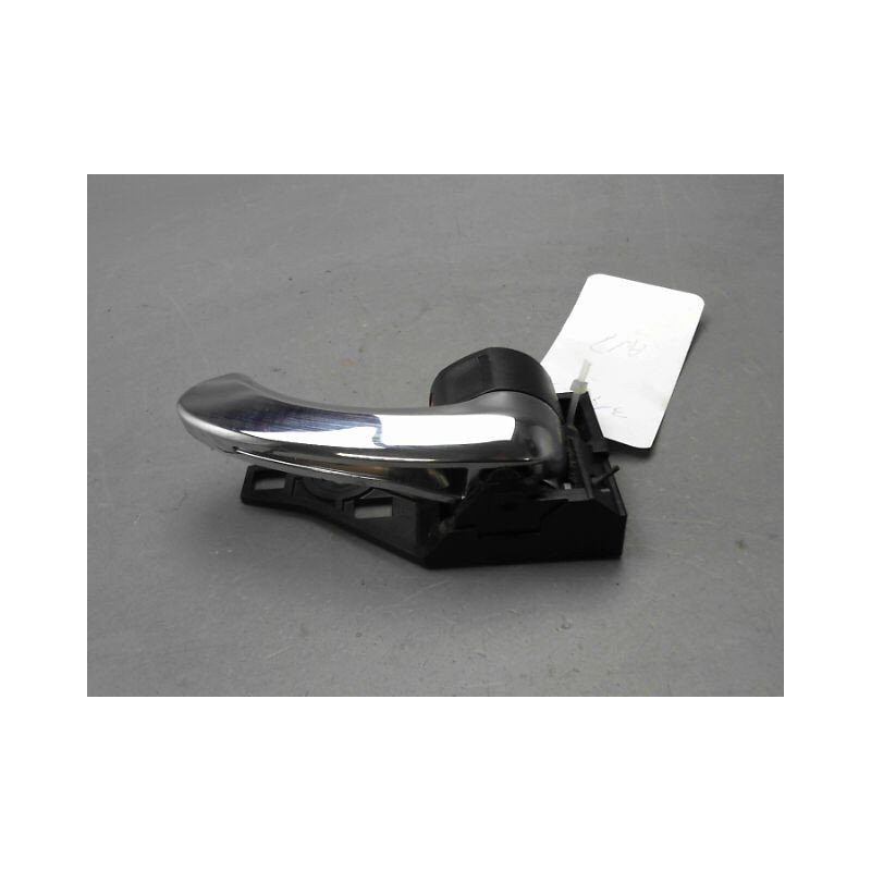 POIGNEE INTERIEURE PORTE AVANT DROIT TOYOTA RAV4 BREAK III Phase 1 2006-2009