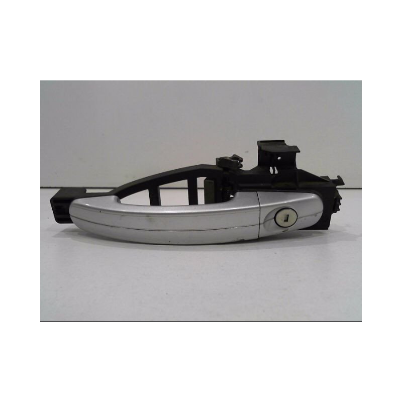 POIGNEE EXTERIEURE PORTE AVANT GAUCHE FORD FOCUS
