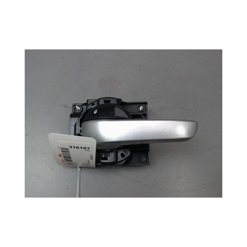 POIGNEE INTERIEURE PORTE AVANT GAUCHE FIAT 500X