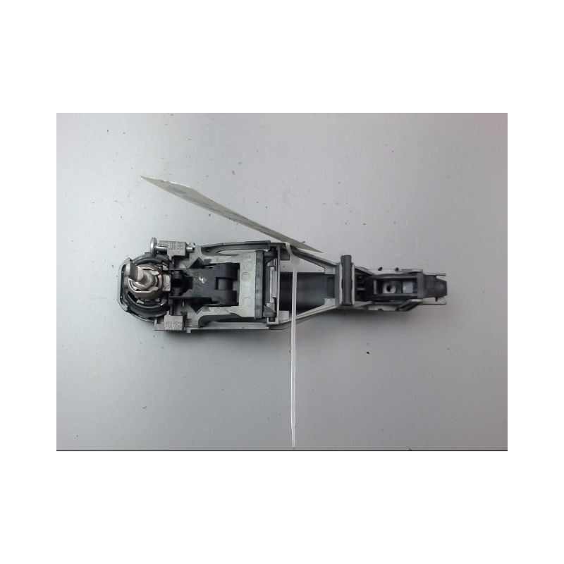 POIGNEE EXTERIEURE PORTE AVANT GAUCHE VOLKSWAGEN POLO IV Phase 1 (9N) 2002-2005