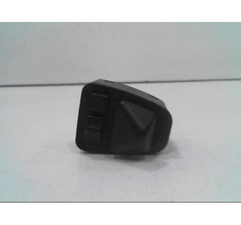 COMMANDE RETROVISSEUR EXT ELECTRIQUE