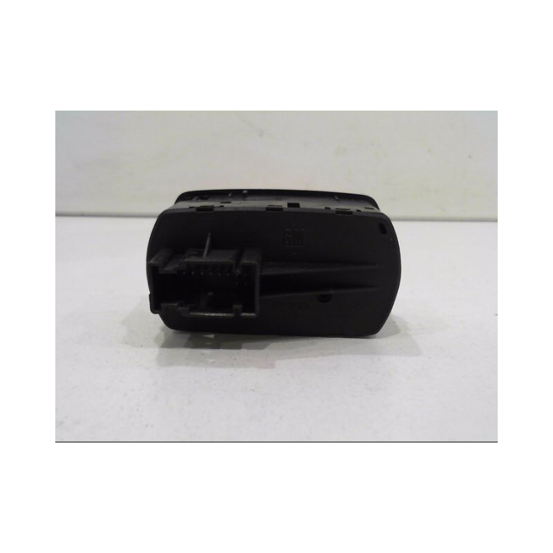 COMMANDE LEVE-GLACE PORTE AVG OPEL CORSA