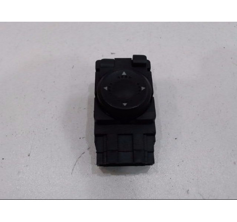 COMMANDE RETROVISSEUR EXT ELECTRIQUE