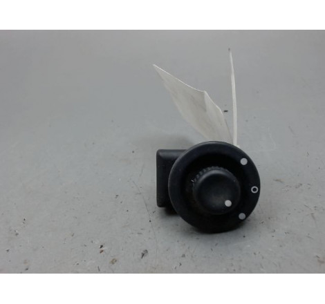 COMMANDE RETROVISSEUR EXT ELECTRIQUE