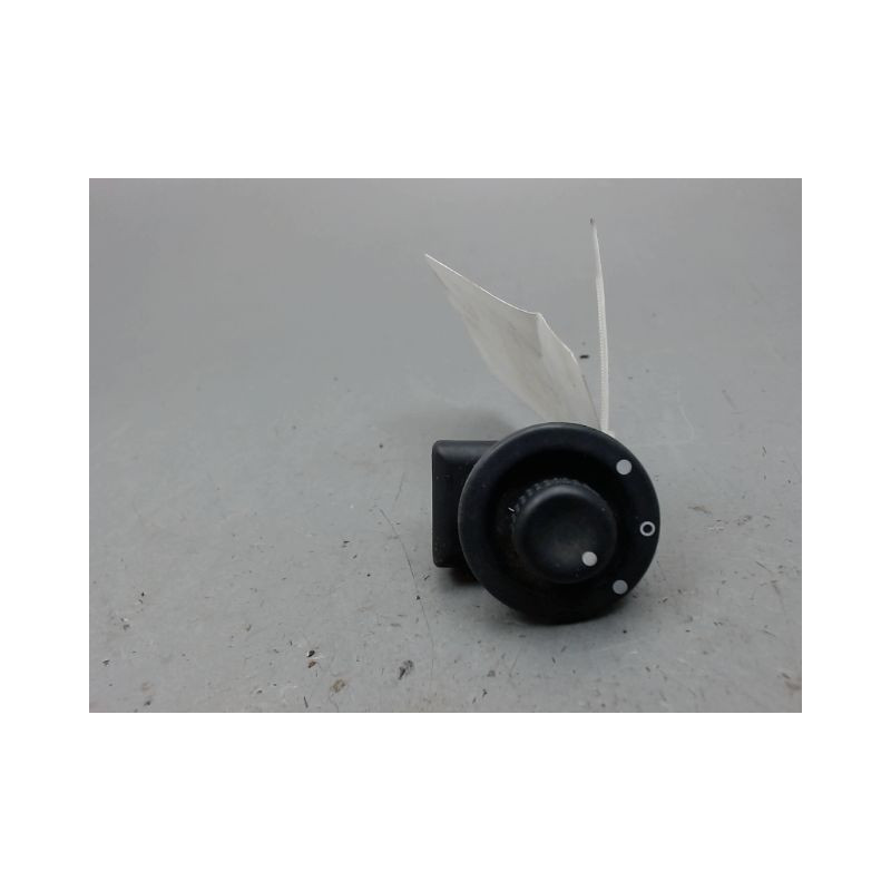 COMMANDE RETROVISSEUR EXTERIEUR ELECTRIQUE RENAULT CLIO II Phase 2 2001-2006
