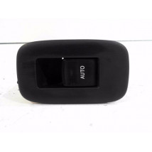 COMMANDE LEVE-GLACE PORTE ARD TOYOTA AURIS
