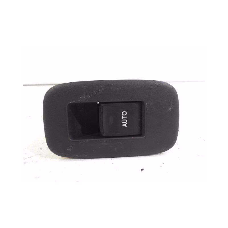 COMMANDE LEVE-GLACE PORTE ARG TOYOTA AURIS
