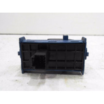 COMMANDE LEVE-GLACE PORTE AVD TOYOTA VERSO