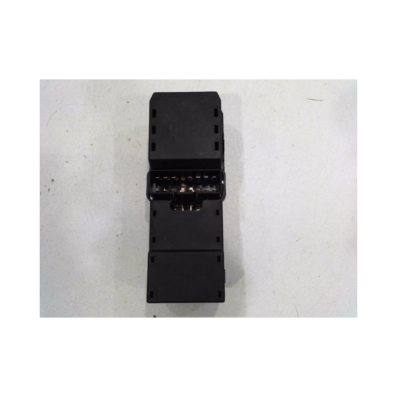 COMMANDE LEVE-GLACE PORTE AVG CHEVROLET CAPTIVA