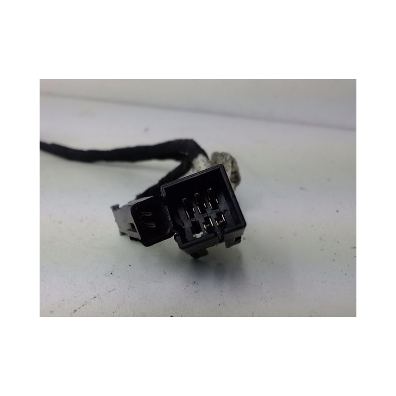 COMMANDE LEVE-GLACE PORTE AVD OPEL OMEGA