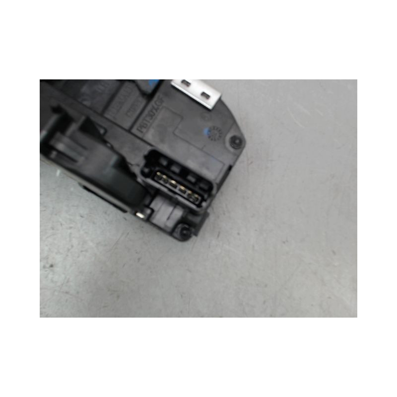SYSTEME CONDAMNATION AVANT GAUCHE NISSAN JUKE Phase 2 2014-...