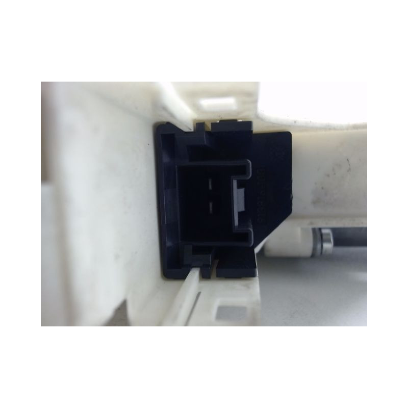 MECANISME+MOTEUR LEVE-GLACE AVANT GAUCHE AUDI A1