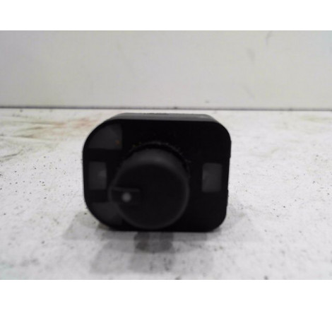 COMMANDE RETROVISSEUR EXT ELECTRIQUE