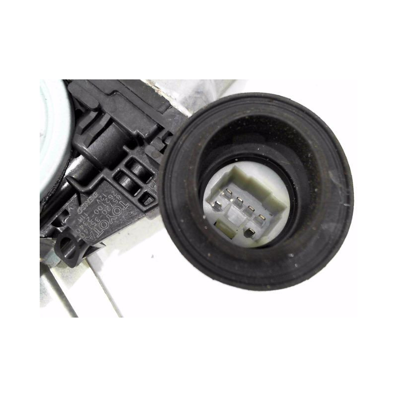 MECANISME+MOTEUR LEVE-GLACE ARRIERE DROIT TOYOTA AURIS