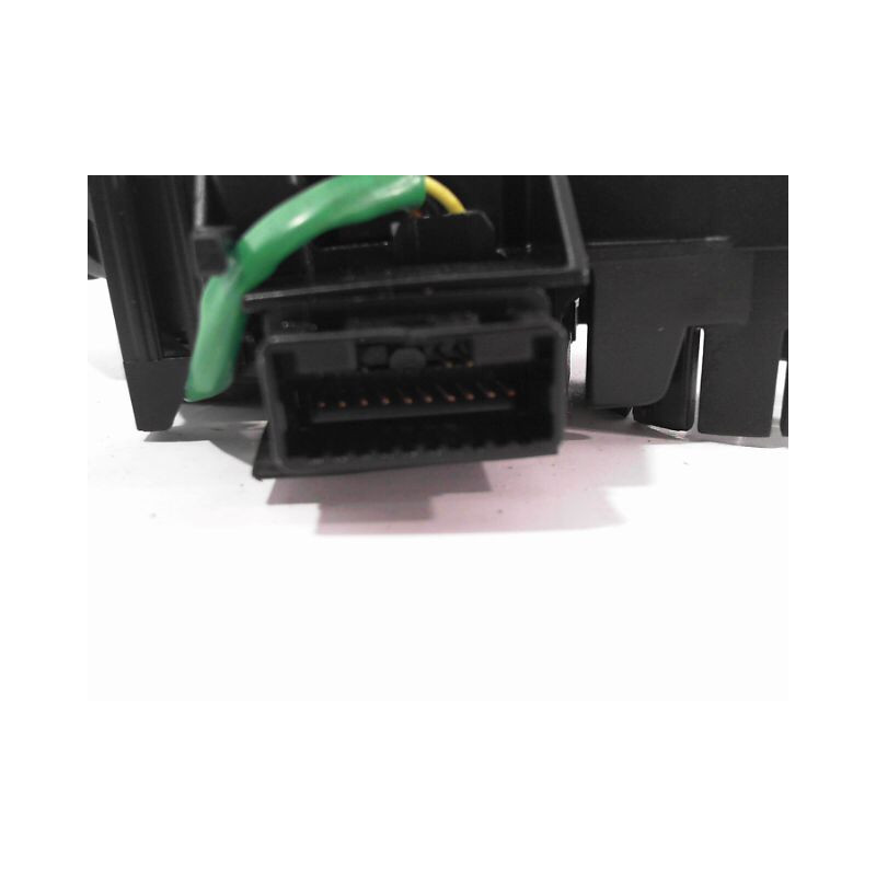 COMMANDE CLIGNOTANT TOYOTA YARIS 2005-