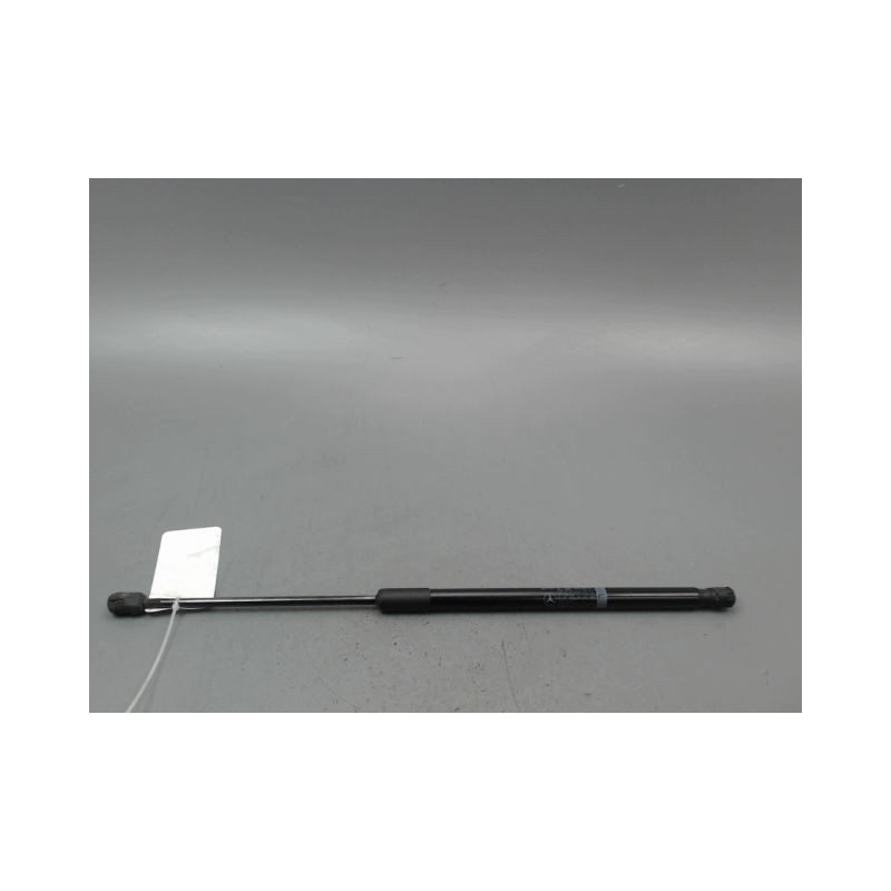 VERIN GAUCHE HAYON MERCEDES CLASSE B 2008-