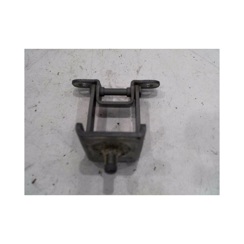 CHARNIERE GAUCHE HAYON RENAULT CLIO