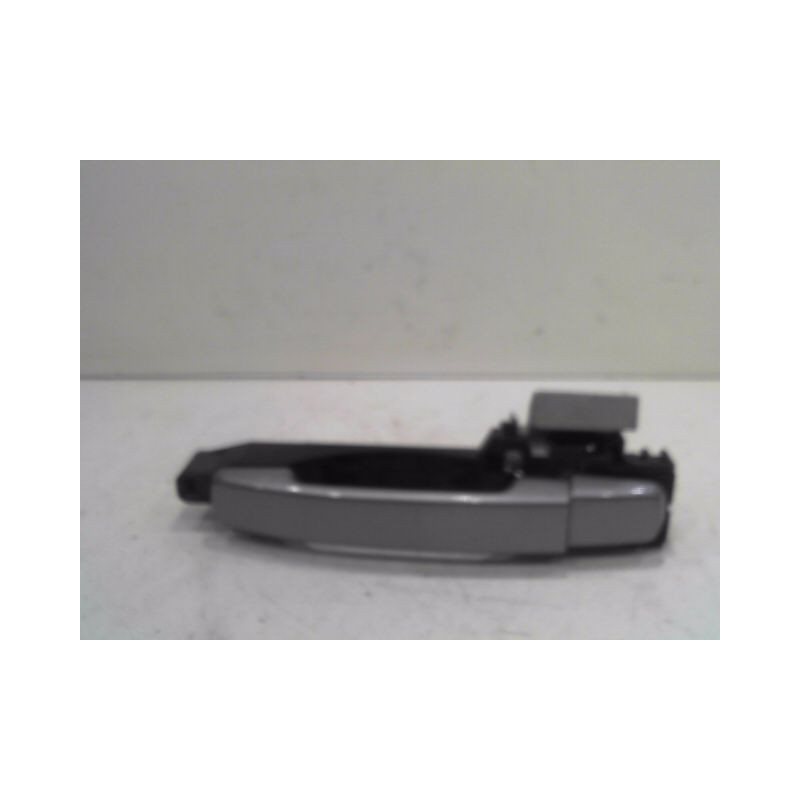 POIGNEE EXTERIEURE PORTE ARRIERE GAUCHE NISSAN QASHQAI