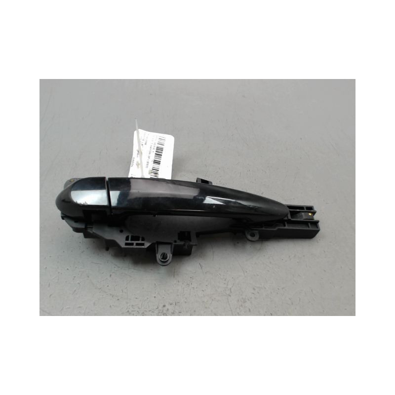 POIGNEE EXTERIEURE PORTE AVANT DROIT BMW SERIE 1 I (E81) 2007-2011