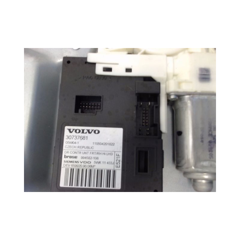 MECANISME+MOTEUR LEVE-GLACE AVANT DROIT VOLVO S40 2004-