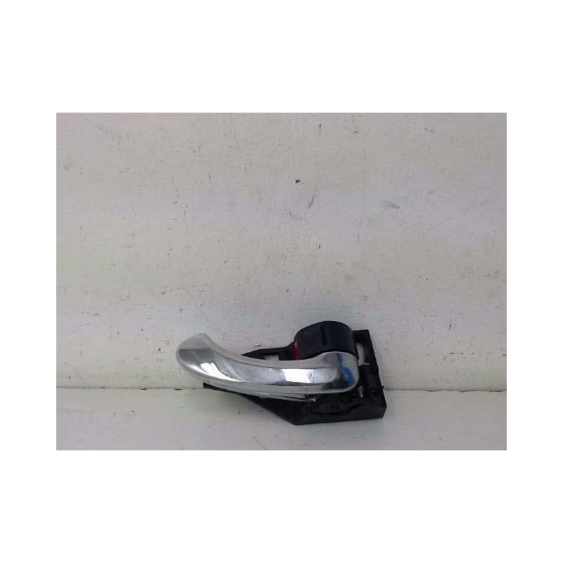 POIGNEE INTERIEURE PORTE AVANT DROIT TOYOTA RAV4