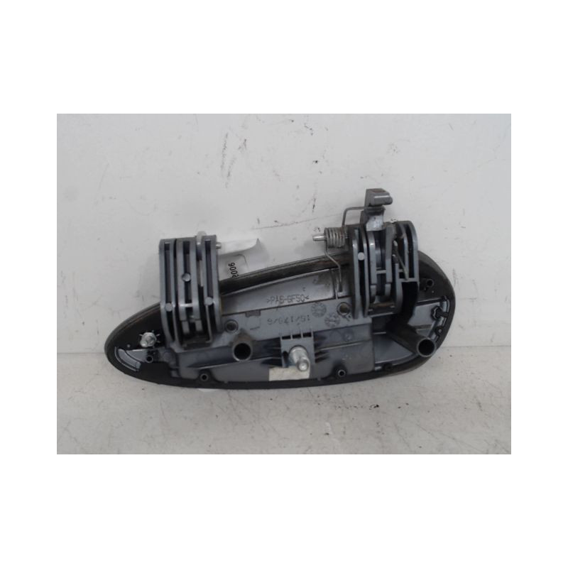 POIGNEE EXTERIEURE PORTE ARRIERE DROIT FIAT PUNTO