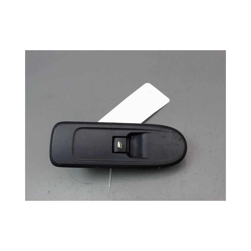COMMANDE LEVE-GLACE PORTE AVD PEUGEOT 308 SW 2008-