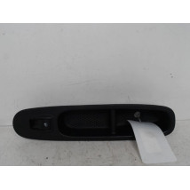 COMMANDE LEVE-GLACE PORTE AVD FIAT PUNTO