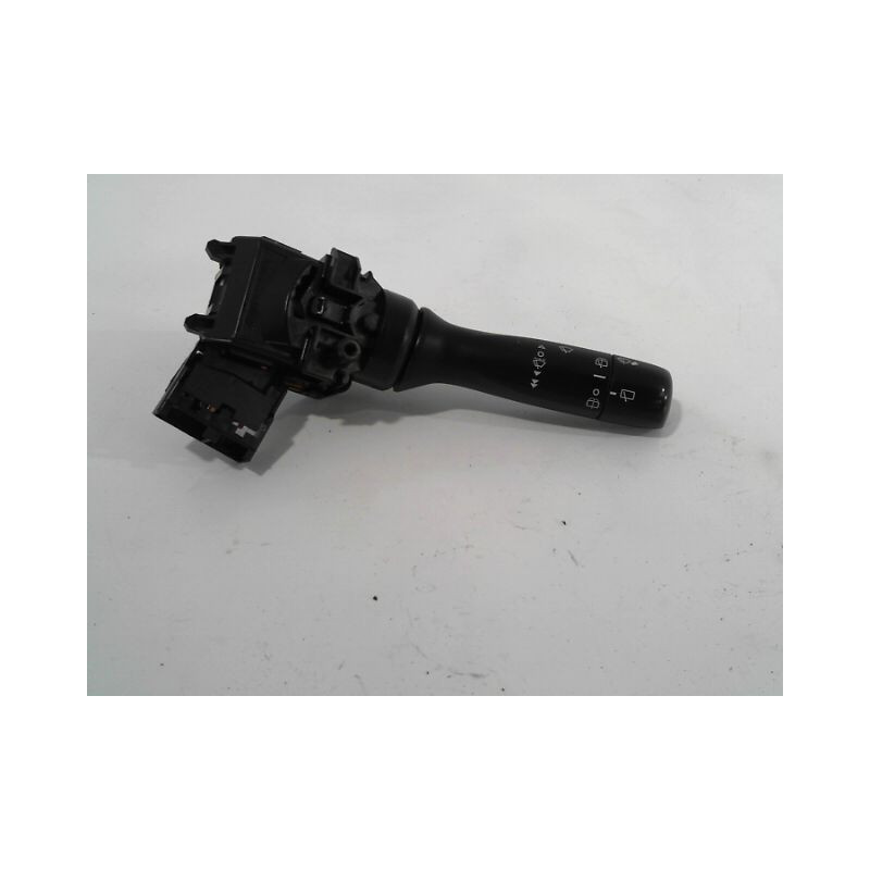 COMMANDE ESSUIE GLACE TOYOTA YARIS 2005-