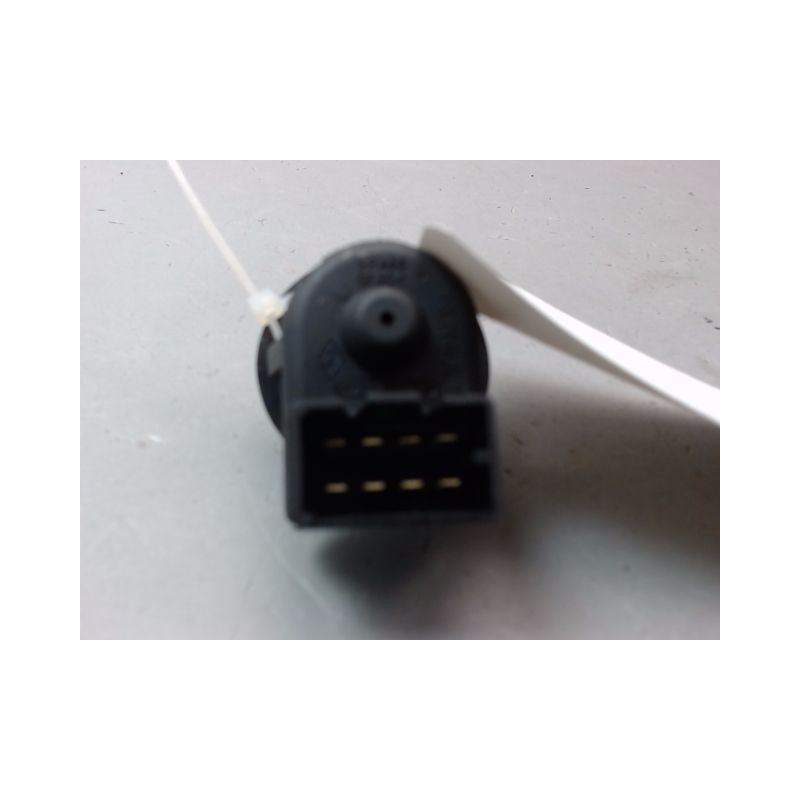 COMMANDE RETROVISSEUR EXTERIEUR ELECTRIQUE RENAULT TWINGO II Phase 1 2007-2011