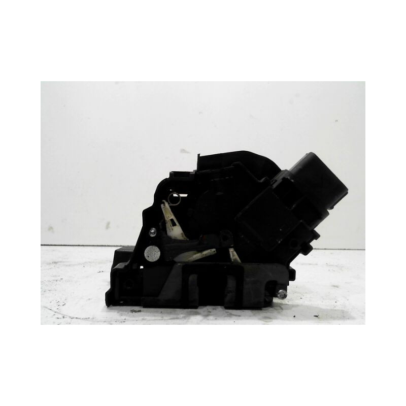 SYSTEME CONDAMNATION AVANT GAUCHE FORD FOCUS 2008-