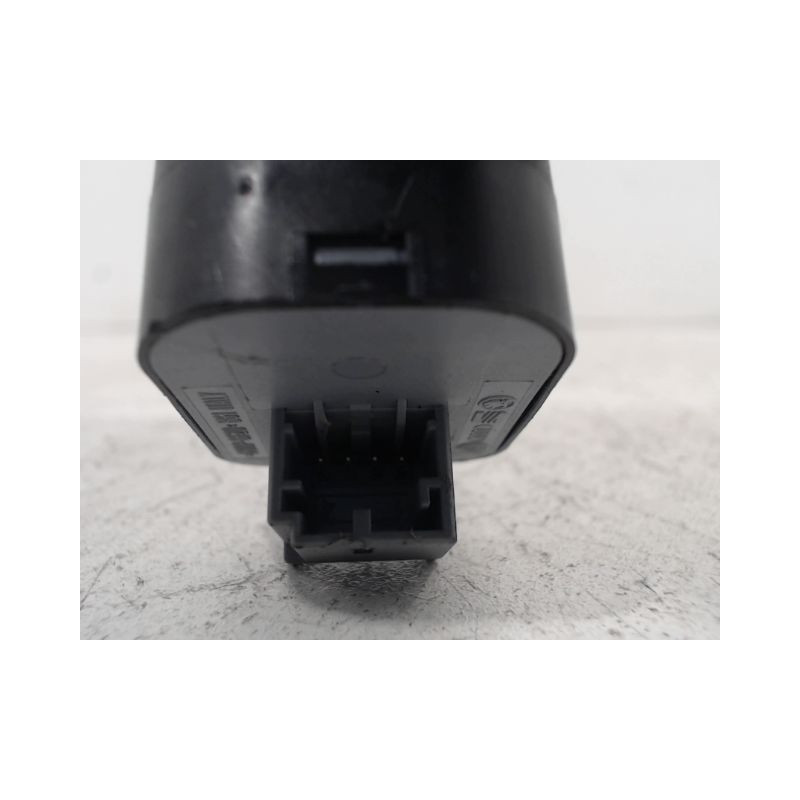 COMMANDE RETROVISSEUR EXTERIEUR ELECTRIQUE AUDI A4 AVANT 04-08