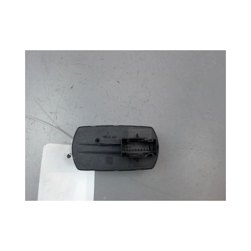 COMMANDE LEVE-GLACE PORTE AVG OPEL CORSA IV Phase 1 (D) 2006-2010