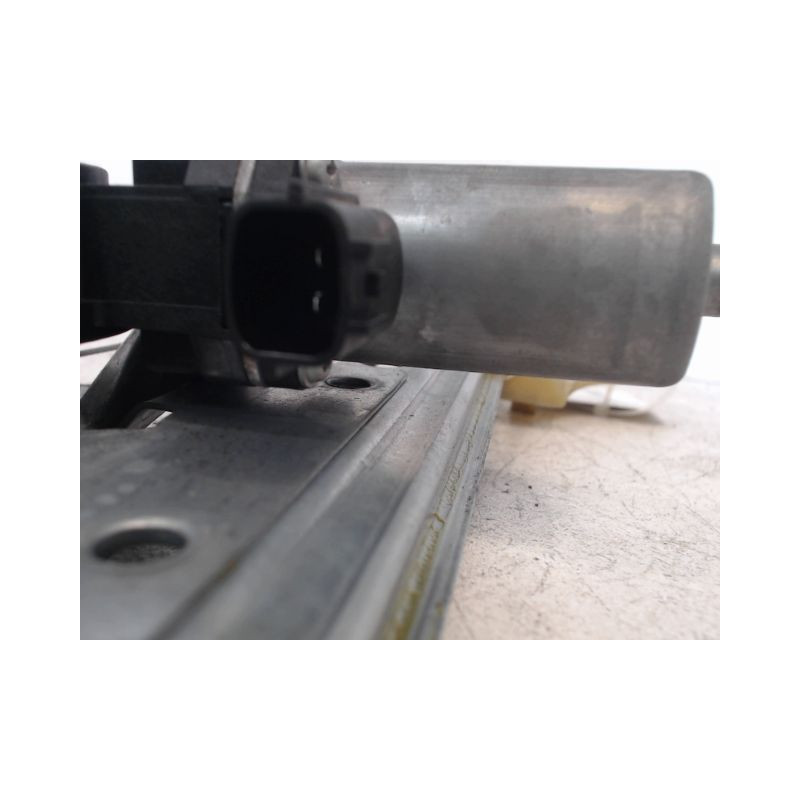 MECANISME+MOTEUR LEVE-GLACE ARRIERE DROIT RENAULT CLIO