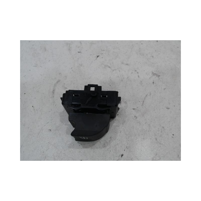 COMMANDE LEVE-GLACE PORTE AVD RENAULT SCENIC III