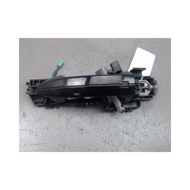 POIGNEE EXTERIEURE PORTE AVANT DROIT FORD FIESTA VI Phase 1 2002-2005
