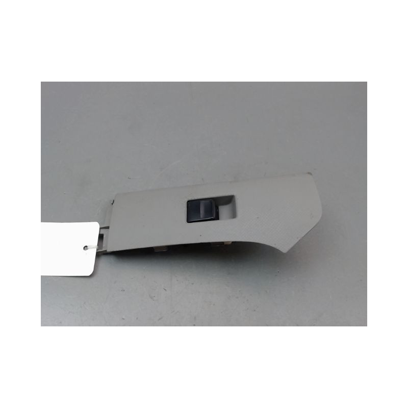 COMMANDE LEVE-GLACE PORTE AVD TOYOTA YARIS II Phase 1 2005-2009