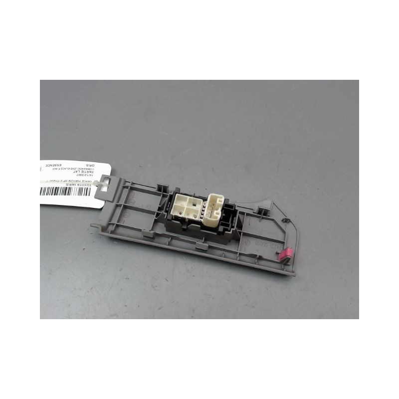 COMMANDE LEVE-GLACE PORTE AVD TOYOTA YARIS II Phase 1 2005-2009