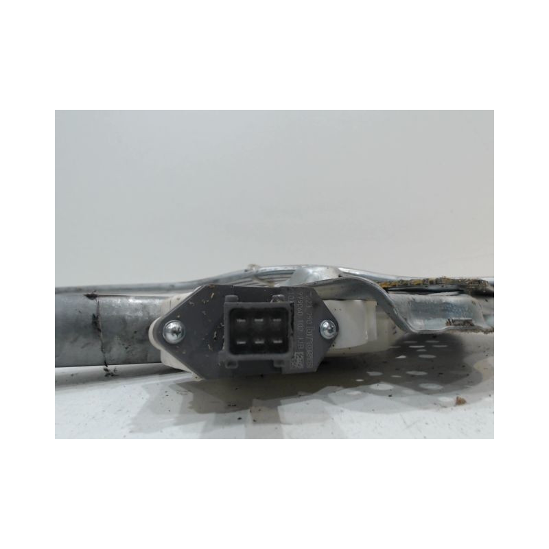 MECANISME+MOTEUR LEVE-GLACE ARRIERE DROIT TOYOTA AVENSIS