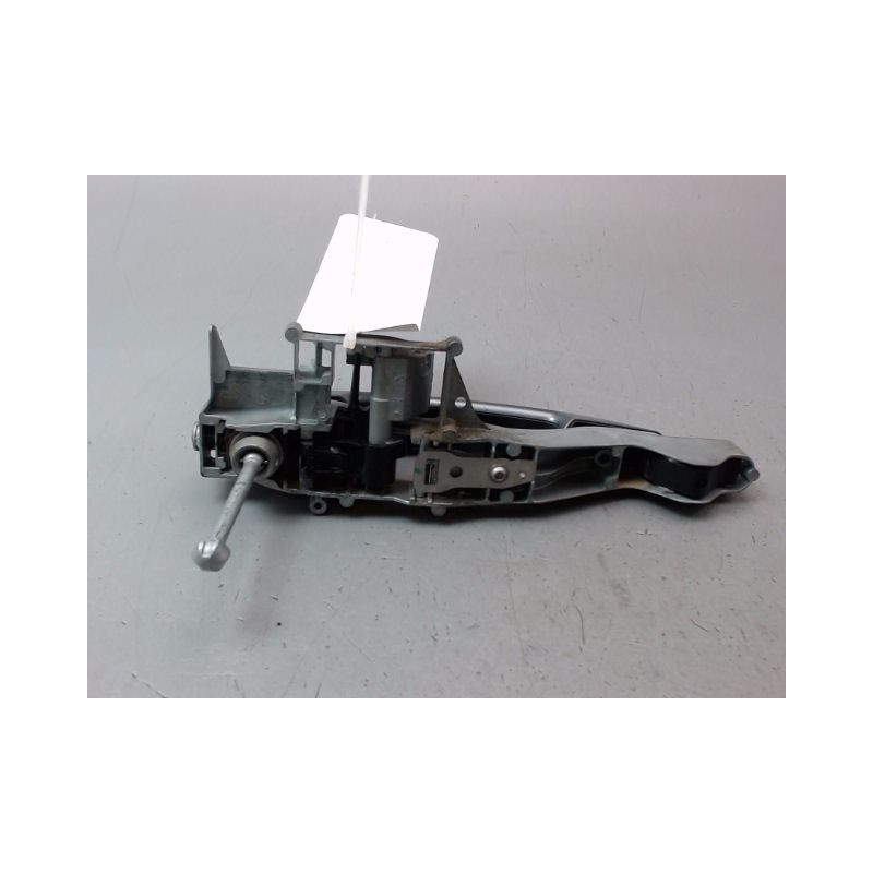 POIGNEE EXTERIEURE PORTE AVANT GAUCHE PEUGEOT 207 2006-2013