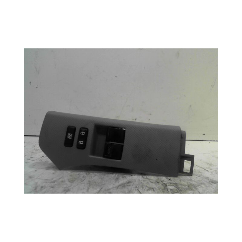 COMMANDE LEVE-GLACE PORTE AVG TOYOTA YARIS